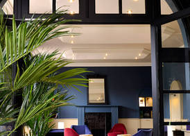 Hotel De Diane 2