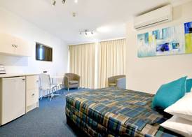 Atlantic Tower Motor Inn 4