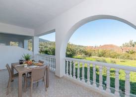 Kamara Apartments - 450m from the beach, by ZanteWize 2