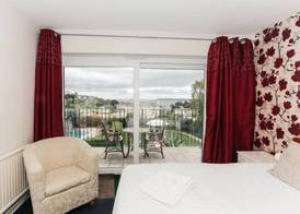 Nethway Hotel 5