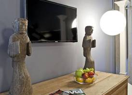 Porcellino Gallery Art Boutique BB 3
