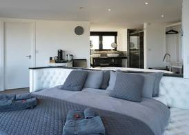Uno St Ives - Boutique Luxury Accommodation 5