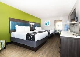SureStay Plus Hotel by Best Western Point Richmond 5
