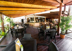 Ducassi Suites Beach Club & Spa Rooftop Pool 2