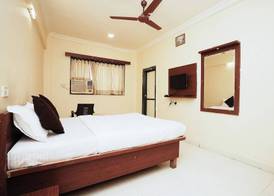 Hotel Della Comfort near Ambreshwar Shiv Mandir, Ambernath 4