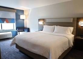 Holiday Inn Express & Suites VANCOUVER MALL/PORTLAND AREA by IHG 5