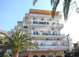 Petit Palais Hotel 2