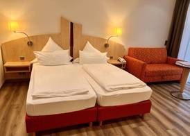 Landhotel Heimathenhof 4