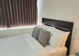 Modern Two Bedroom Apartment with City Views 4