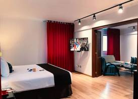 El Polo Hotel & Suites 4