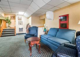Econo Lodge Manchester 3