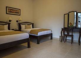 Hotel Real La Merced 4