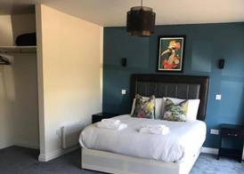 The Gilvenbank Hotel 3