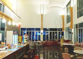 Riverside Hotel 2