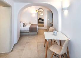 Hill Suites 5