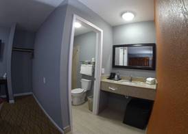 Cozy Rest Motel 4