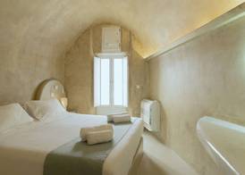 Oia Mansion 5