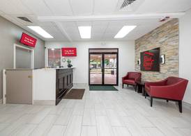 Red Roof Inn Bay Minette 3