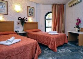 Karteros Hotel 4