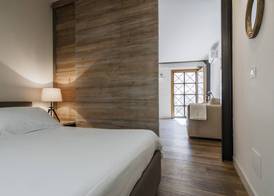 Ferrini Home - Piazza Trento 3