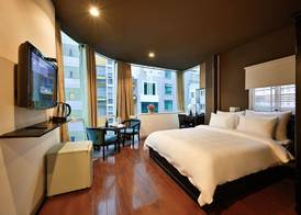 The Noble Swan Hotel New World 4