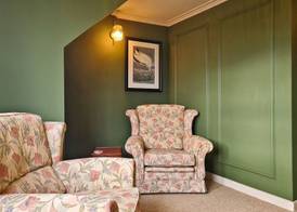 The Alyth Hotel 4