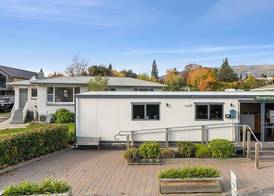 Hampshire Holiday Parks - Wanaka 2