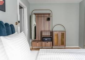 Numa Vienna Terra 4