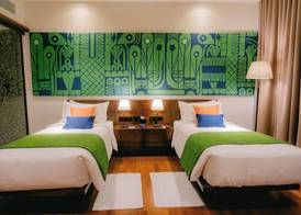 Waters Edge Hotel 5