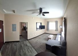 Island Suites 2