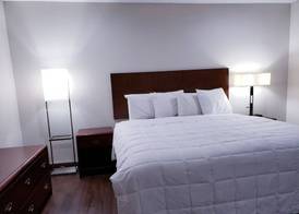 CLEAR LAKES INN 4