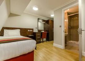 Royal Cambridge Hotel 5