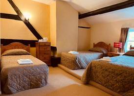 Cain Valley Hotel 4