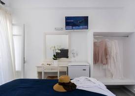 Galinos Hotel for adults only 3