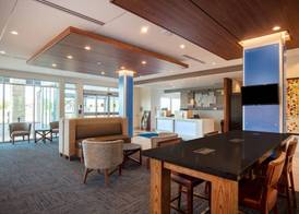 Holiday Inn Express & Suites BELOIT by IHG 2