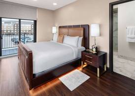Legacy Hotel, Trademark Collection by Wyndham 5