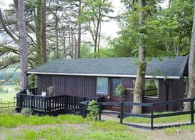 Brockwood Hall Lodges 3