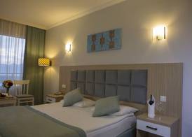 Adonis Hotel 4