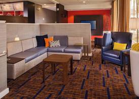 Courtyard by Marriott Richmond West 2