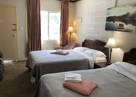 Rolling Hills Motel 3