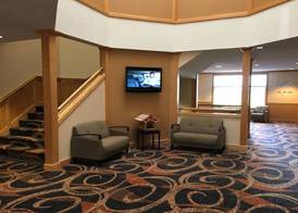 Cabot Inn & Suites 5