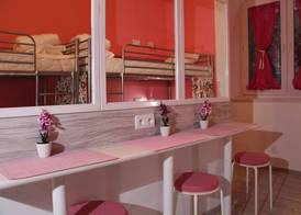 Lorf Hostel&Coffee 4