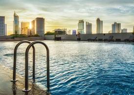 Royal Kuningan Hotel 4