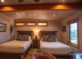 Cougar Ridge Resort 4