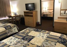 Dutch Country Inn 5
