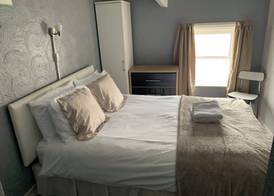 Somerville Hotel 4