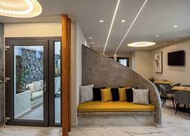 Kudos Suites Firostefani 5