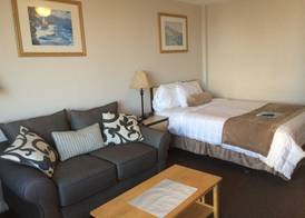 Cove Motel Oceanfront 3