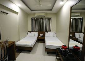 Hotel Bombay International 4
