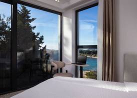 SeeSea Hotel 3